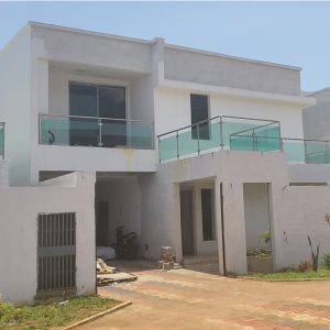 Villa duplex de 6 pièces Grand-Bassam, quartier Rosier 3.